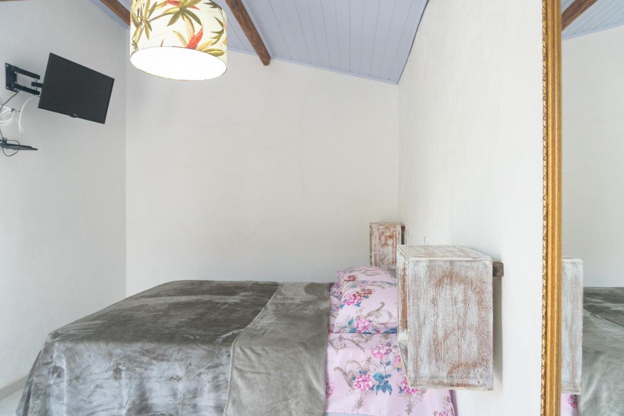 Suites Encantarias Entrada Indep Itagua 5M A Pe Praia Grande E Tenorio Temos Copa P Cafe Ubatuba Dış mekan fotoğraf